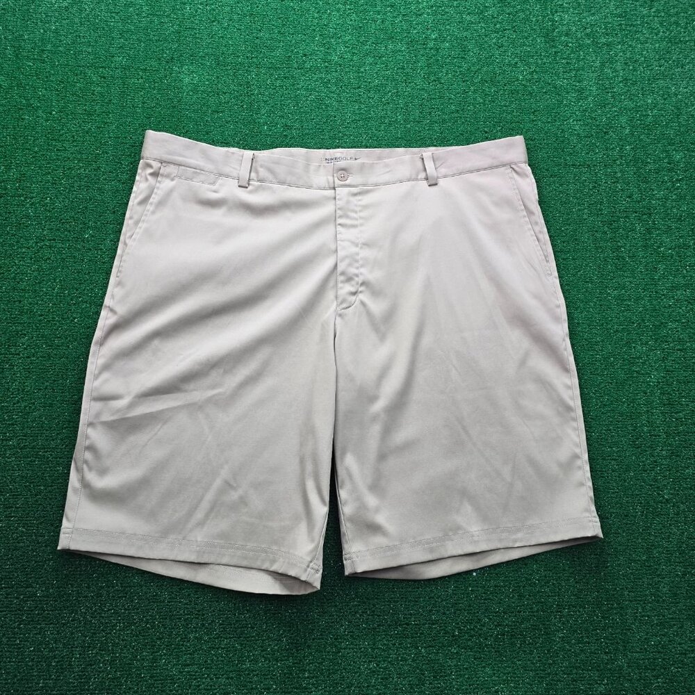Nike Golf‎ Shorts Mens 42 Beige Chino Dri Fit Tour Performance Outdoors Casual